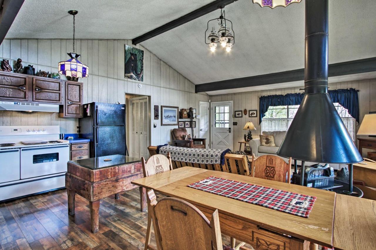 Quiet Cabin With Mountain Views About 3 Mi To Gatlinburg Exterior photo